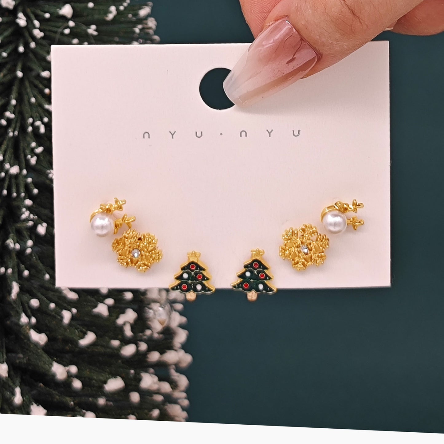 Christmas Girl Personality Creative Alloy Snowman Santa Claus Gift Enamel Earrings